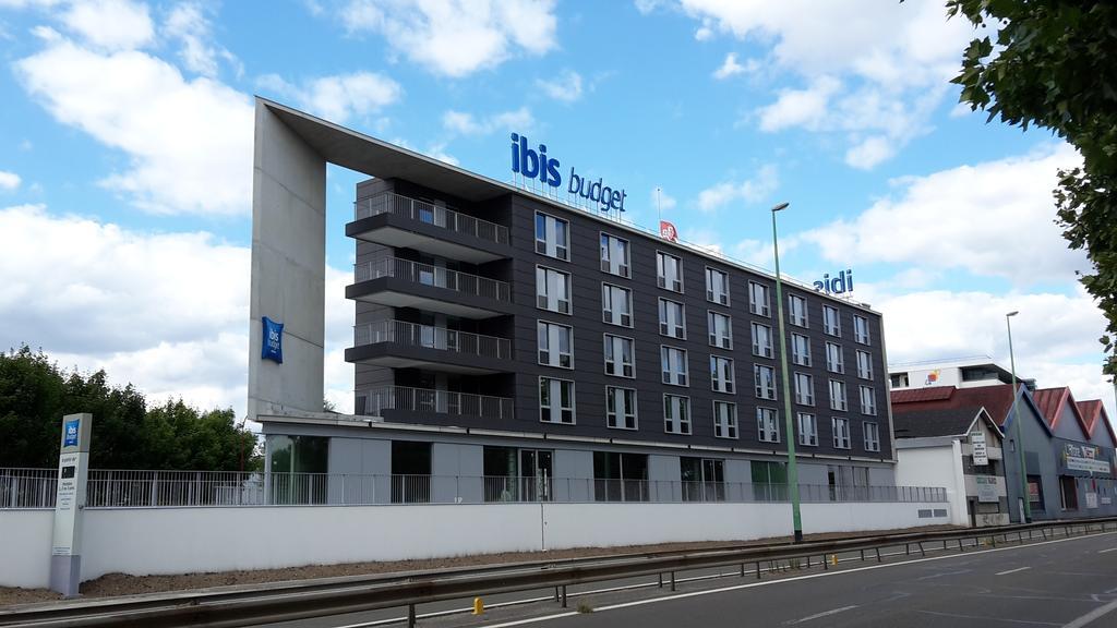 Ibis Budget Bezons Rives De Seine Hotel Exterior foto