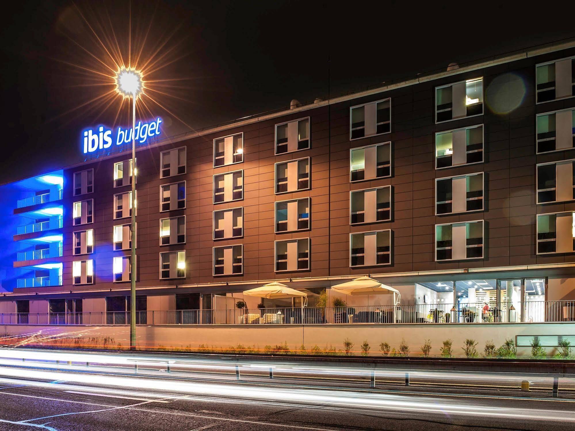 Ibis Budget Bezons Rives De Seine Hotel Exterior foto